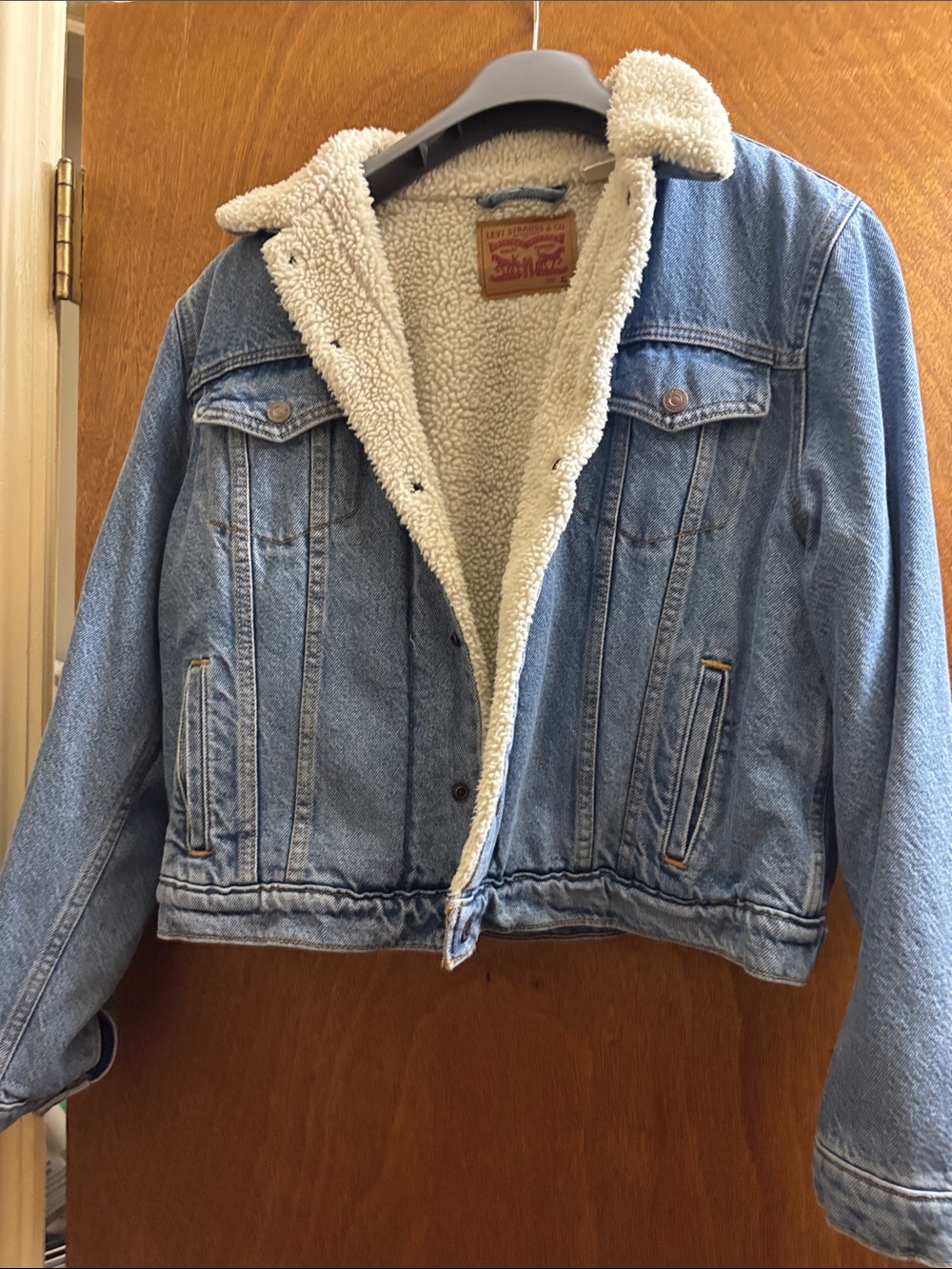 Levi's Light Blue Denim Jacket with Cream Sherpa Lining